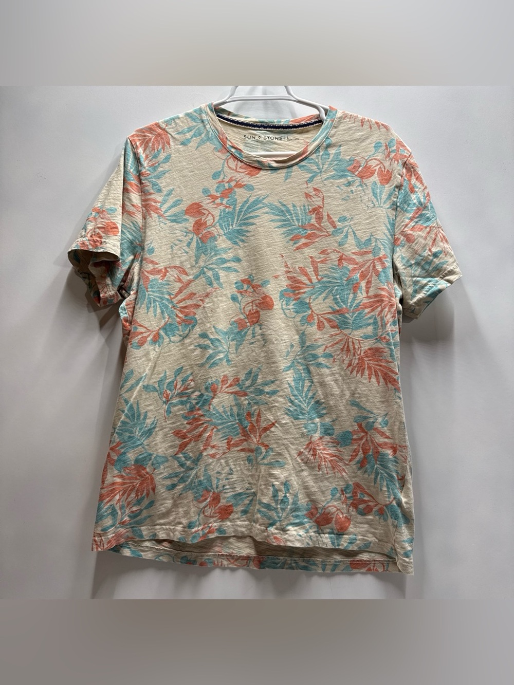 Sun + Stone Men’s Oasis Short Sleeve Crewneck T-Shirt